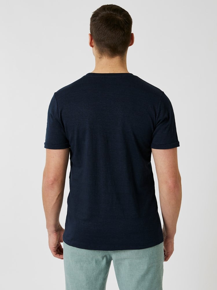 Russell lin t-skjorte 7507758_EM6-VESB-H24-Modell-Back_chn=vic_9578_Russell lin t-skjorte EM6_Russell lin t-skjorte EM6 7507758.jpg_Back||Back