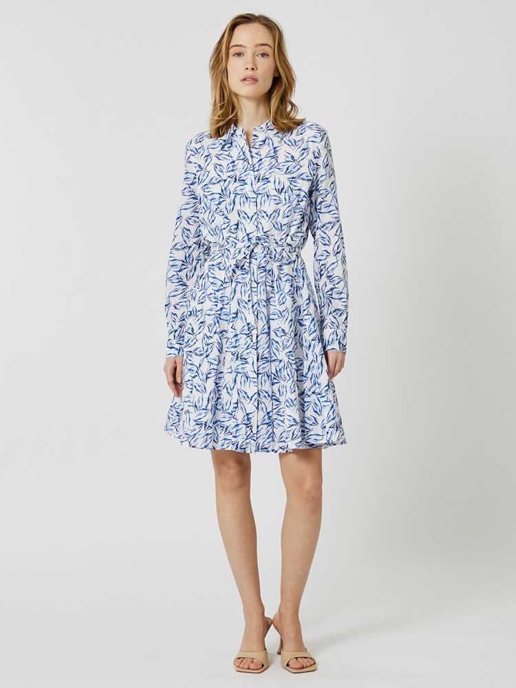 Suki kjole 7507776_EES-BLU-H24-Modell-Front_chn=vic_5722_Suki kjole EES_Suki kjole EES 7507776.jpg_Front