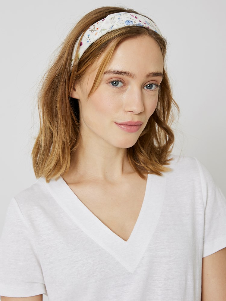 Benoit bandana 7507886_MNS-MELL-H24-details_chn=vic_6285_Benoit bandana MNS_Benoit bandana MNS 7507886.jpg_