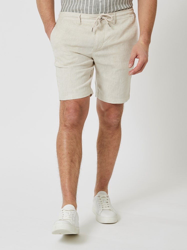 Abel linshorts 7507957_I2M-VESB-H24-Modell-Front_chn=vic_9303_Abel linshorts I2M 7507957.jpg_Front||Front