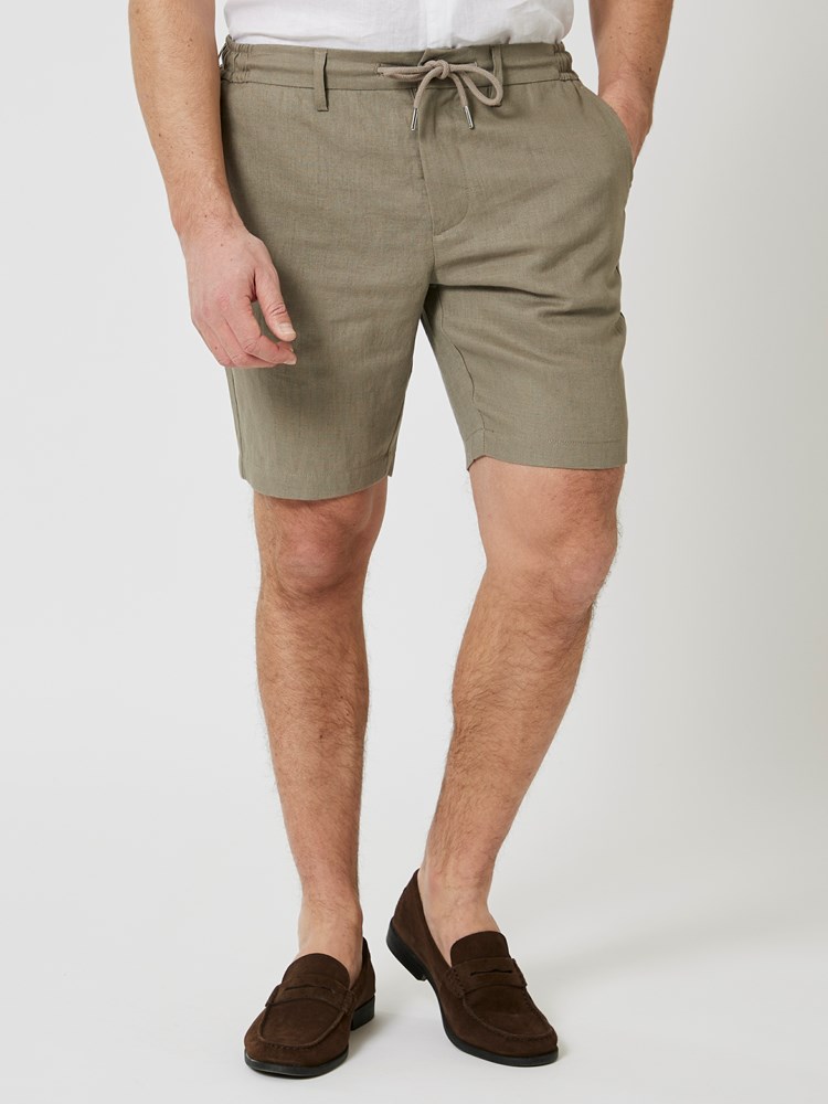 Abel linshorts 7507957_I6U-VESB-H24-Modell-Front_chn=vic_8193_Abel linshorts I6U 7507957.jpg_Front||Front