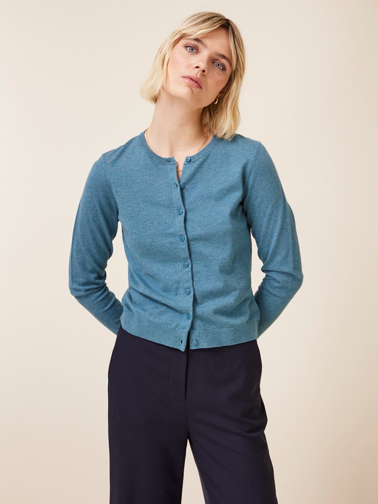 Agnes cardigan 7508092_EIB-JEANPAUL-A24-Front_7559_Agnes cardigan EIB_Agnes cardigan EIB 7508092.jpg_Front||Front
