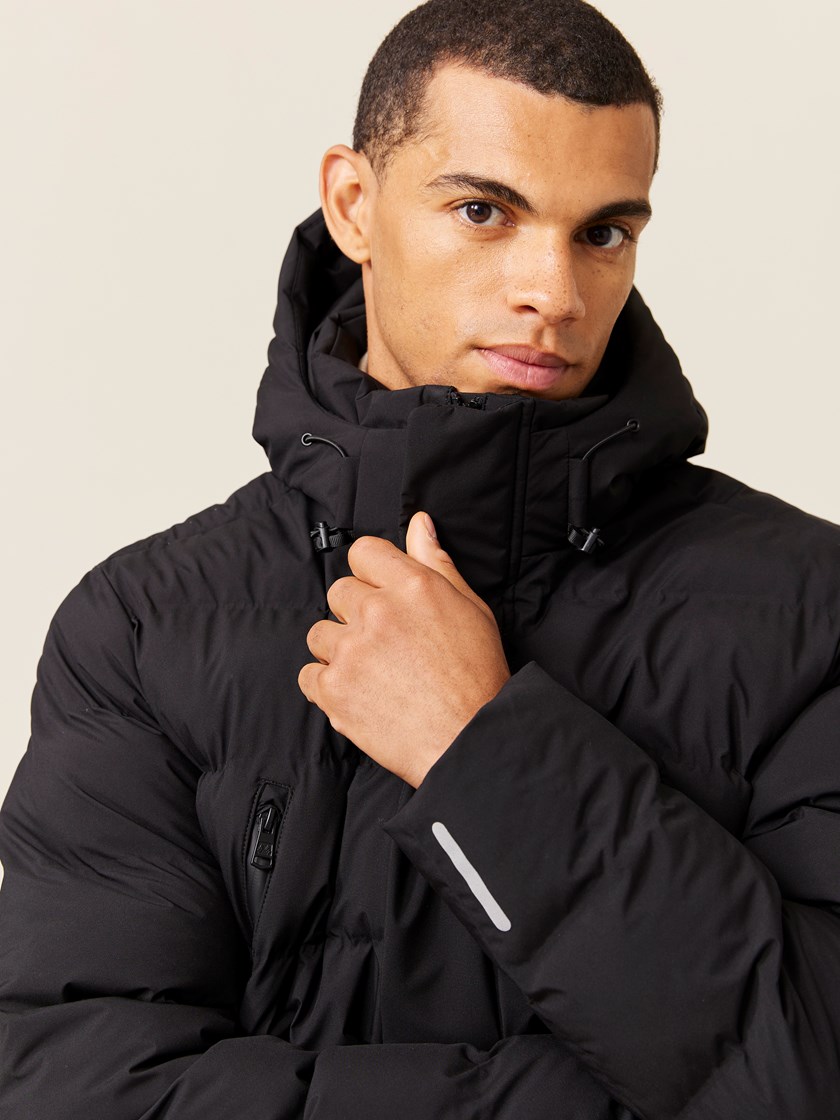 7508103 ID2 7508103_ID2-JEANPAUL-A24-Modell-Front_3526_Grant jakke ID2.jpg_Front||Front