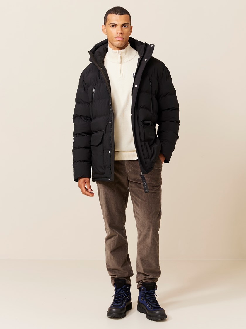 7508103 ID2 7508103_ID2-JEANPAUL-A24-Modell-Front_5024_Grant jakke ID2.jpg_Front||Front