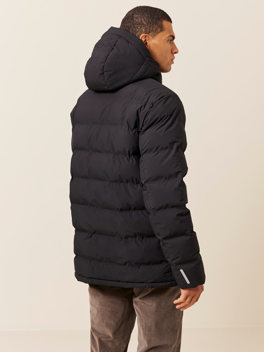 7508103 ID2 7508103_ID2-JEANPAUL-A24-Modell-Front_62_Grant jakke ID2.jpg_Front||Front