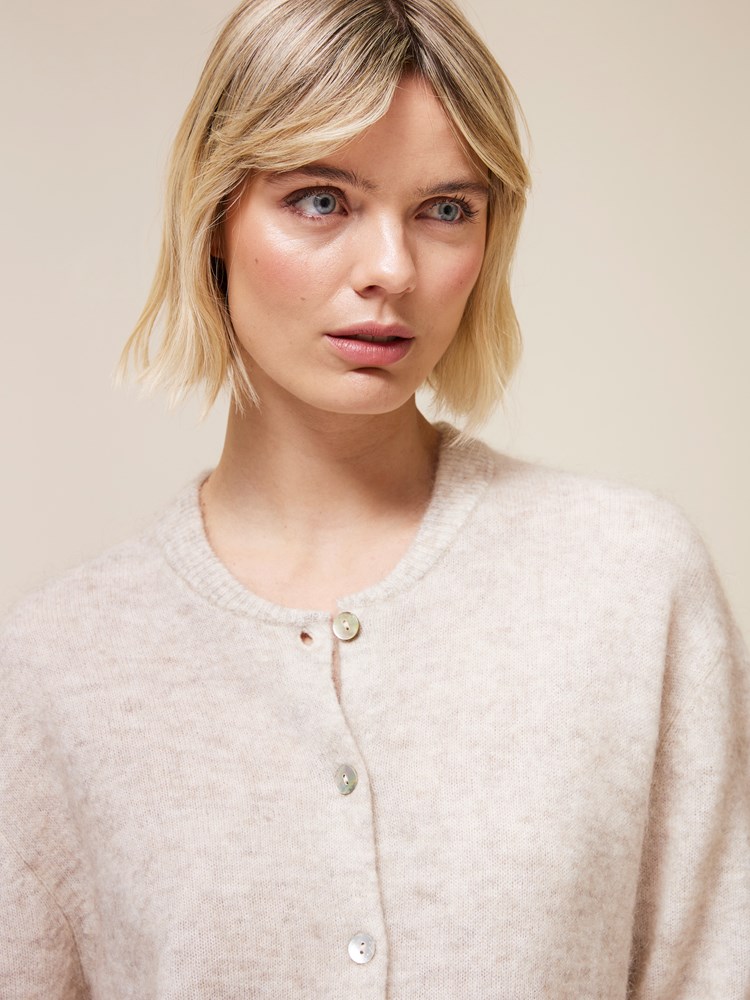 Adele cardigan 7508247_I4C-JEANPAUL-A24-Front_1699_Adele cardigan_Adele cardigan I4C_Adele cardigan I4C 7508247.jpg_Front||Front