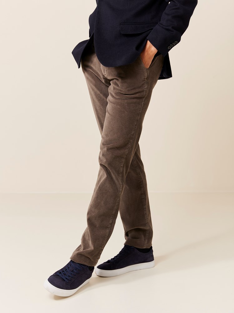 Liam cord chino 7508286_APR_Jean Paul_Liam Cord Chino_A24 (3)_Liam cord chino APR_Liam cord chino APR 7508286.jpg_