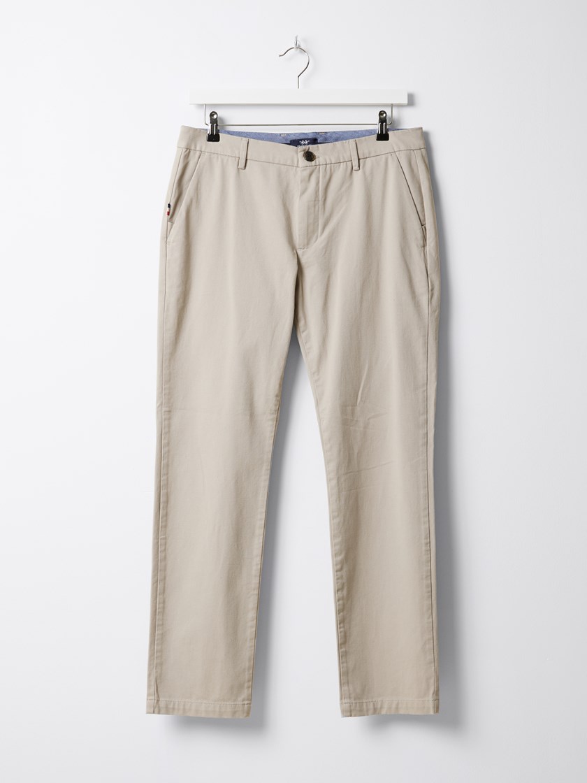 7508287 I4Y 7508287_I4Y-JEANPAUL-A24-Front_172_Liam twill chino I4Y_Liam twill chino I4Y 7508287.jpg_