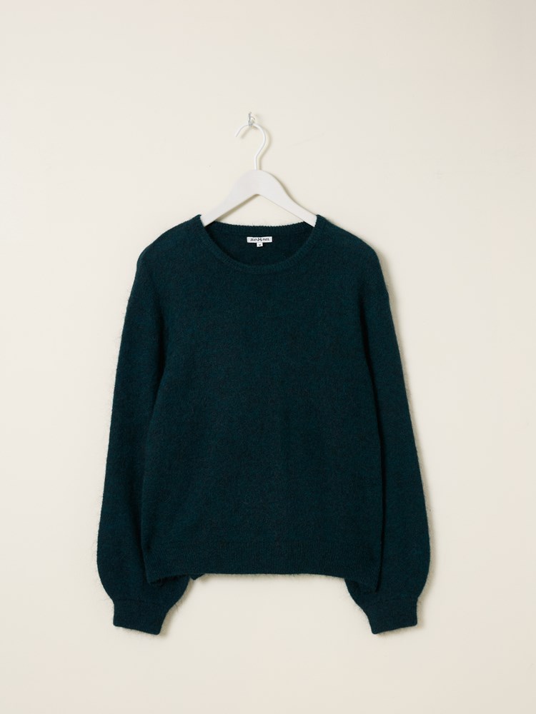 Adele genser 7508350_EIB-JEANPAUL-A24-Front_1931_Adele genser_Adele genser EIB_Adele genser EIB 7508350.jpg_Front||Front