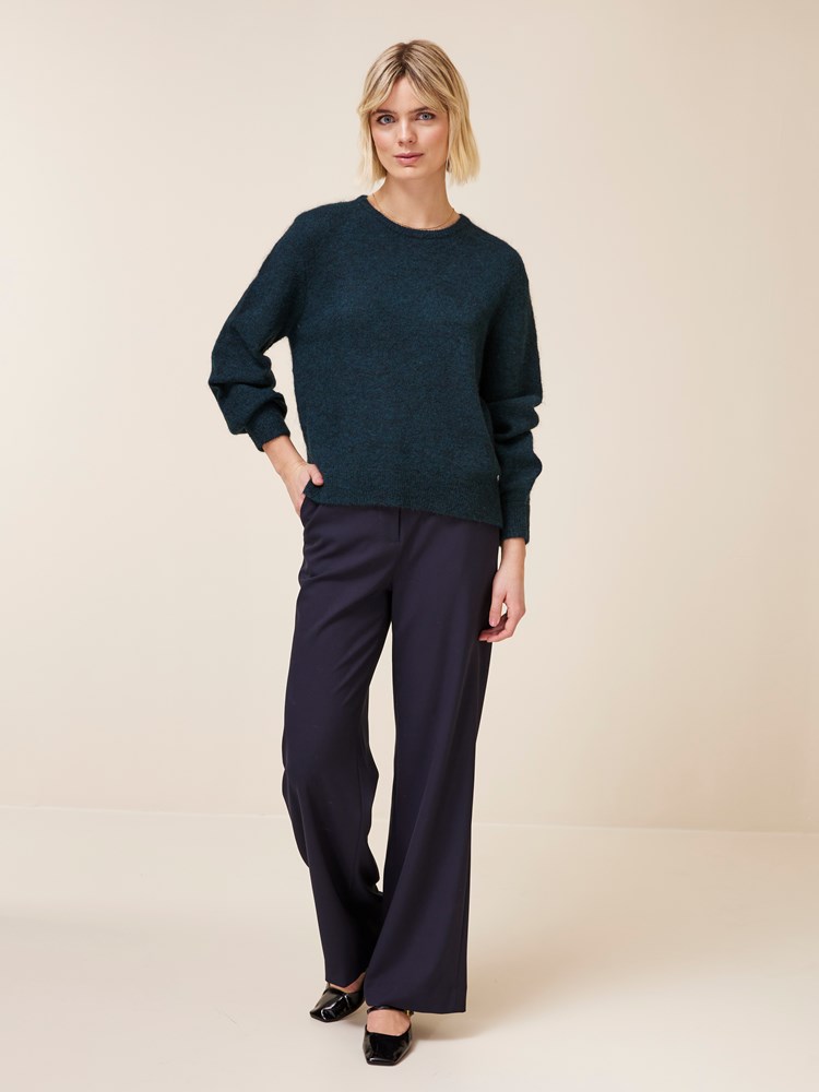 Adele genser 7508350_EIB-JEANPAUL-A24-Front_5606_Adele genser_Adele genser EIB_Adele genser EIB 7508350.jpg_Front||Front