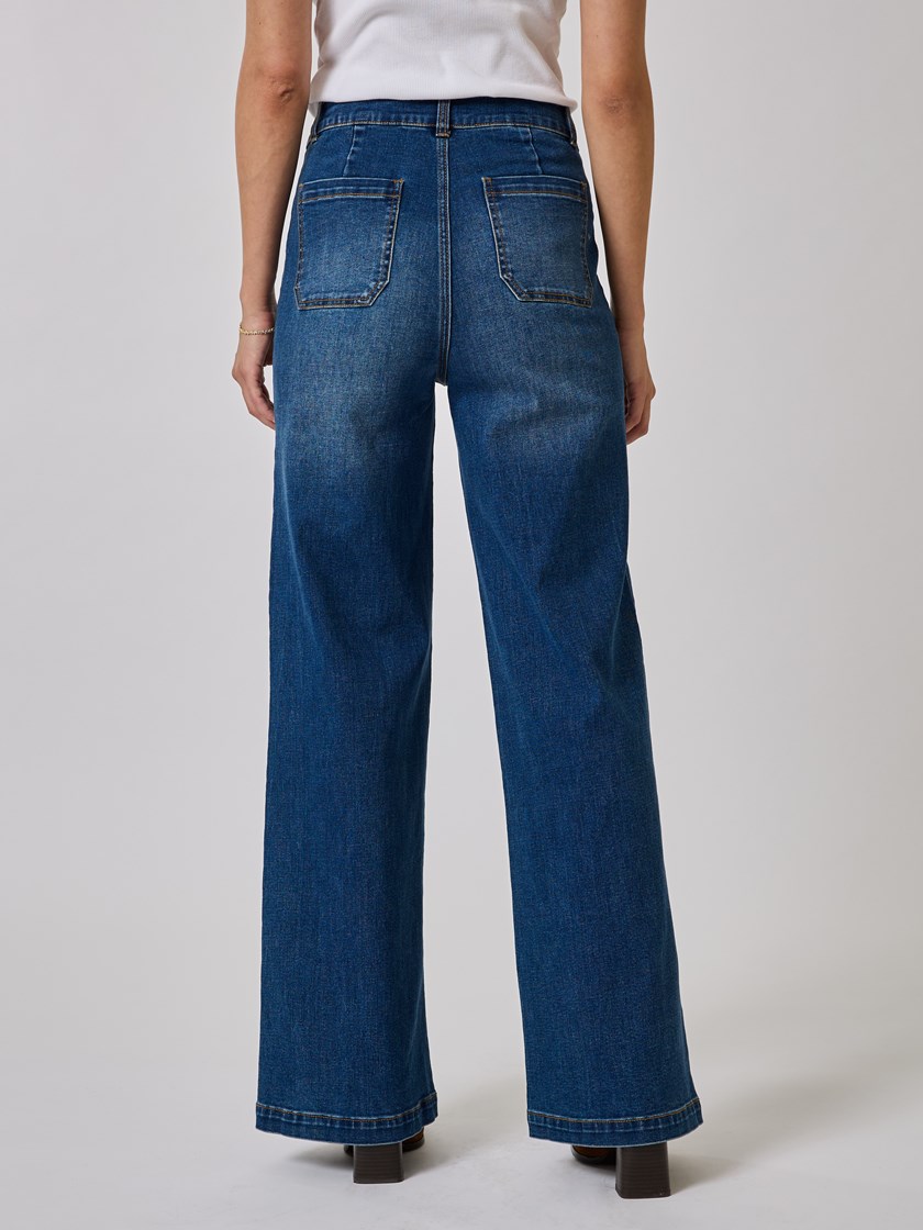 7508484 DAA 7508484_DAA-MELL-A24-Modell-Back_chn=vic_6333_Wilma jeans DAA.jpg_Back||Back