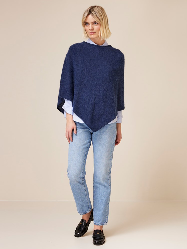 Lone poncho 7508490_EGV-JEANPAUL-A24-Front_6961_Lone poncho_Lone poncho EGV_Lone poncho EGV 7508490.jpg_Front||Front