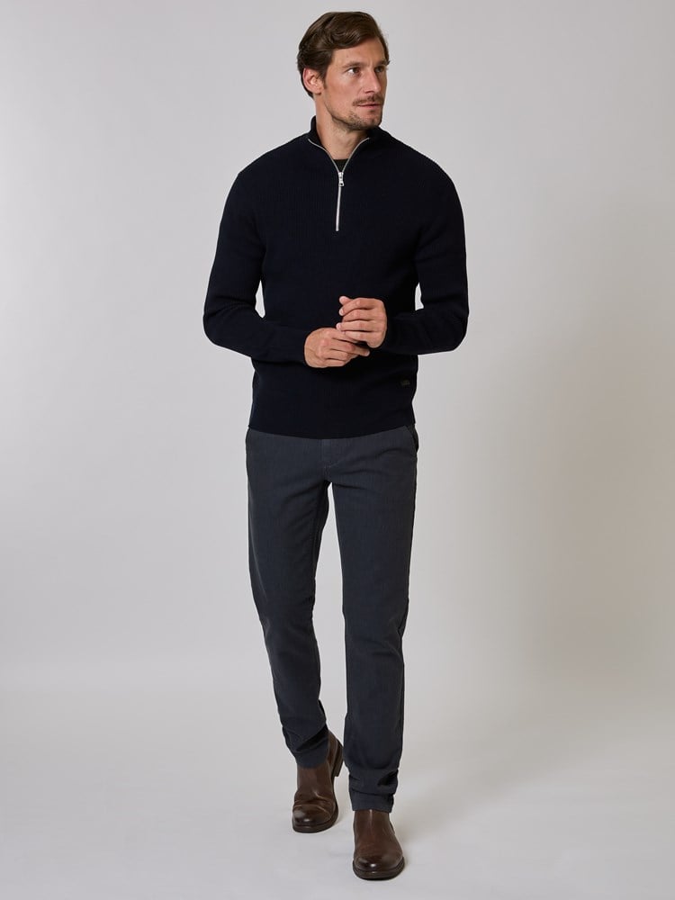 Birgir zip strikkegenser 7508582_R15-MRCAPUCHIN-A24-details_chn=vic_7483_Birgir zip strikkegenser R15 7508582.jpg_