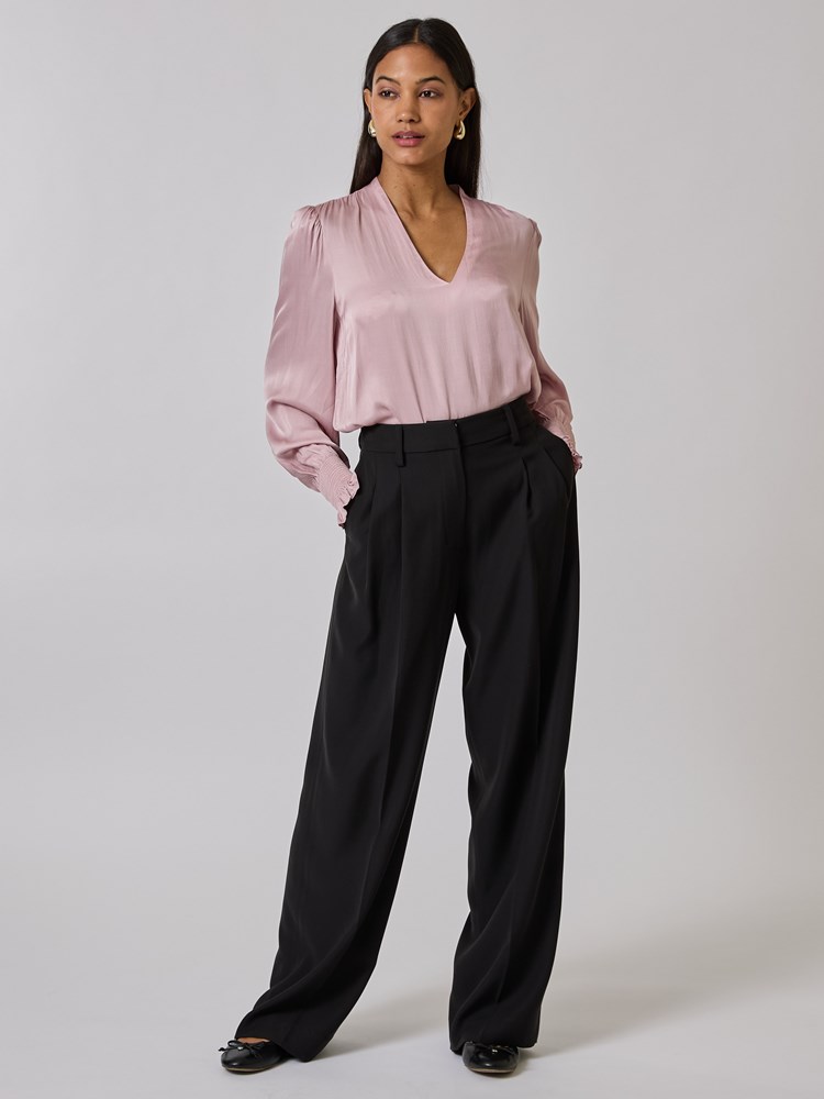 Samsaya satengbluse 7508721_MJL-BLU-A24-details_chn=vic_9764_Samsaya satengbluse MJL_Samsaya satengbluse MJL 7508721.jpg_