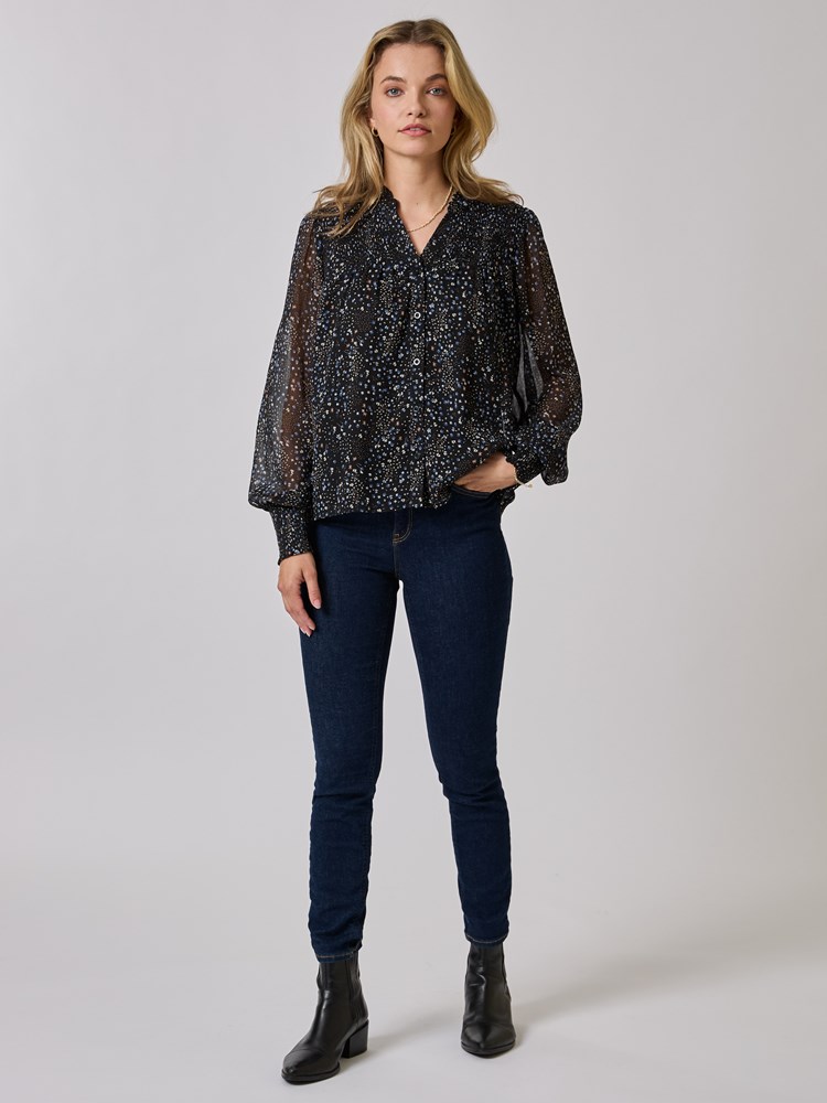 Emma bluse 7508753_CAB-MELL-A24-details_chn=vic_2377_Emma bluse CAB_Emma bluse CAB 7508753.jpg_