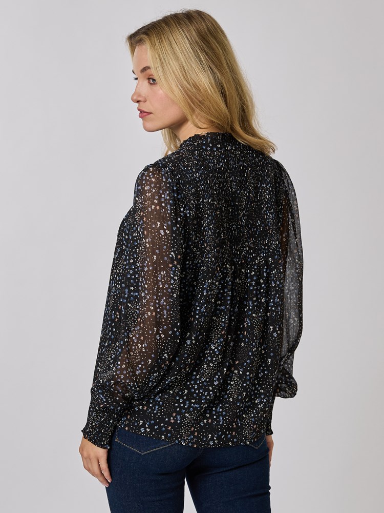 Emma bluse 7508753_CAB-MELL-A24-Modell-Back_chn=vic_8018_Emma bluse CAB_Emma bluse CAB 7508753.jpg_Back||Back