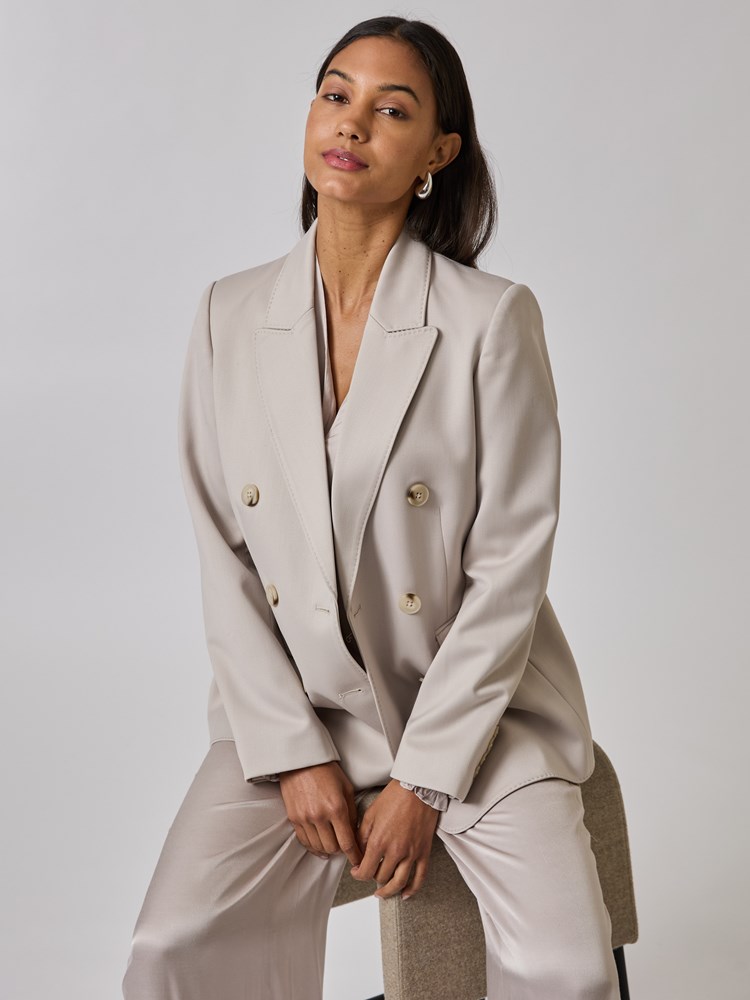 Sara blazer 7508850_I4I-BLU-A24-details_chn=vic_2287_Sara blazer I4I_Sara blazer I4I 7508850.jpg_