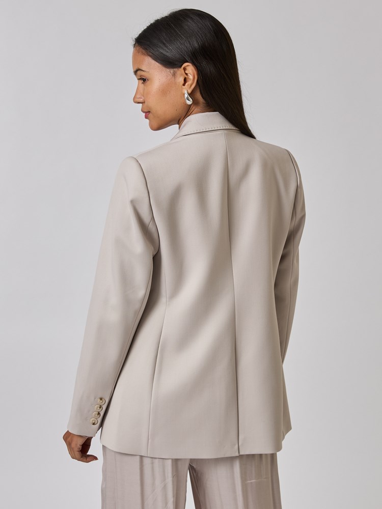 Sara blazer 7508850_I4I-BLU-A24-Modell-Back_chn=vic_4184_Sara blazer I4I_Sara blazer I4I 7508850.jpg_Back||Back