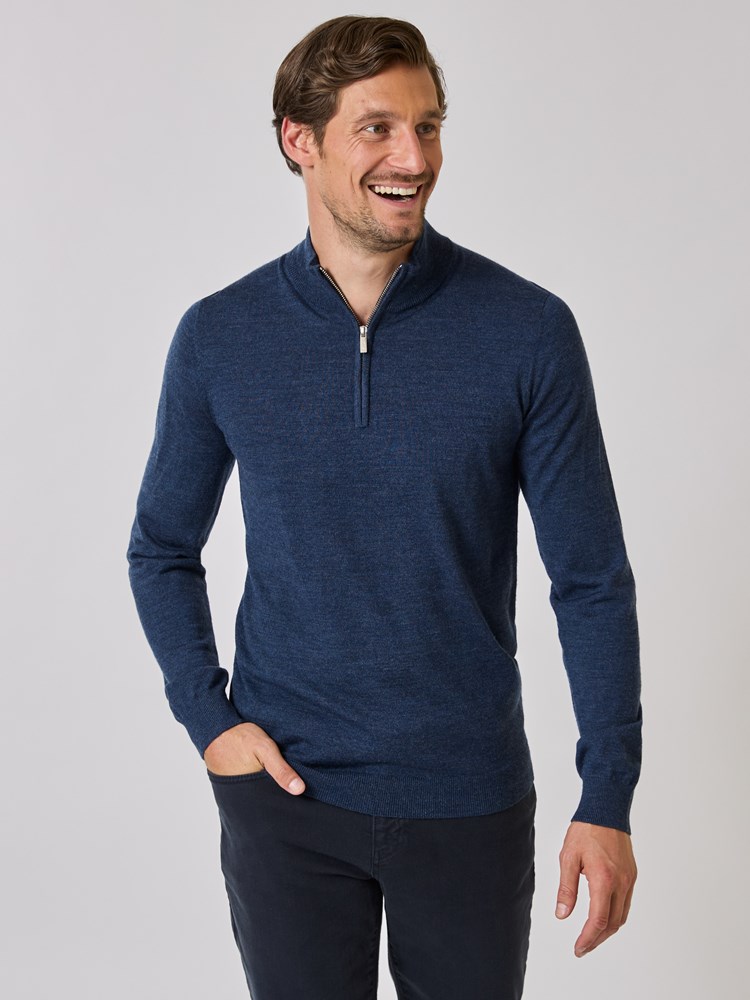 Ledger merino zip neck 7508863_ENC-VESB-A24-Modell-Front_chn=vic_5073_Ledger merino zip neck ENC_Ledger merino zip neck ENC 7508863.jpg_Front||Front