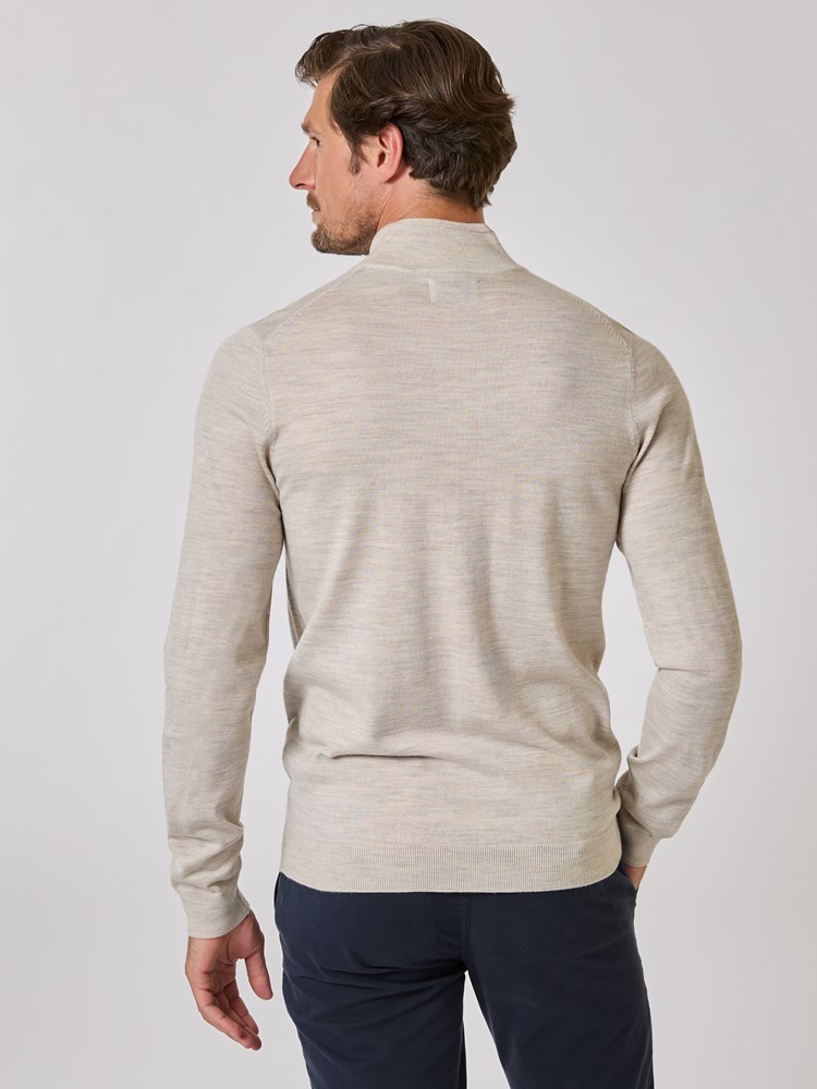 Ledger merino zip neck 7508863_I4C-VESB-A24-Modell-Back_chn=vic_4677_Ledger merino zip neck I4C_Ledger merino zip neck I4C 7508863.jpg_Back||Back