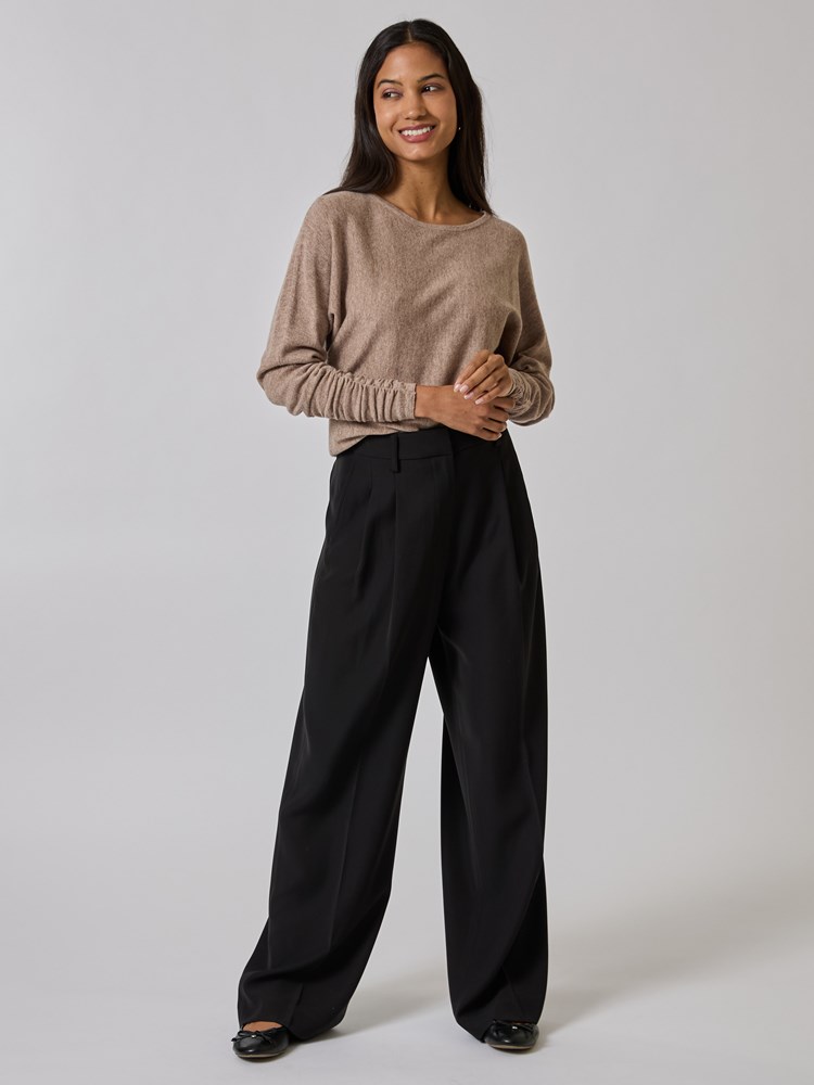 Roya genser 7508943_AGP-BLU-A24-details_chn=vic_4843_Roya genser AGP_Roya genser AGP 7508943.jpg_