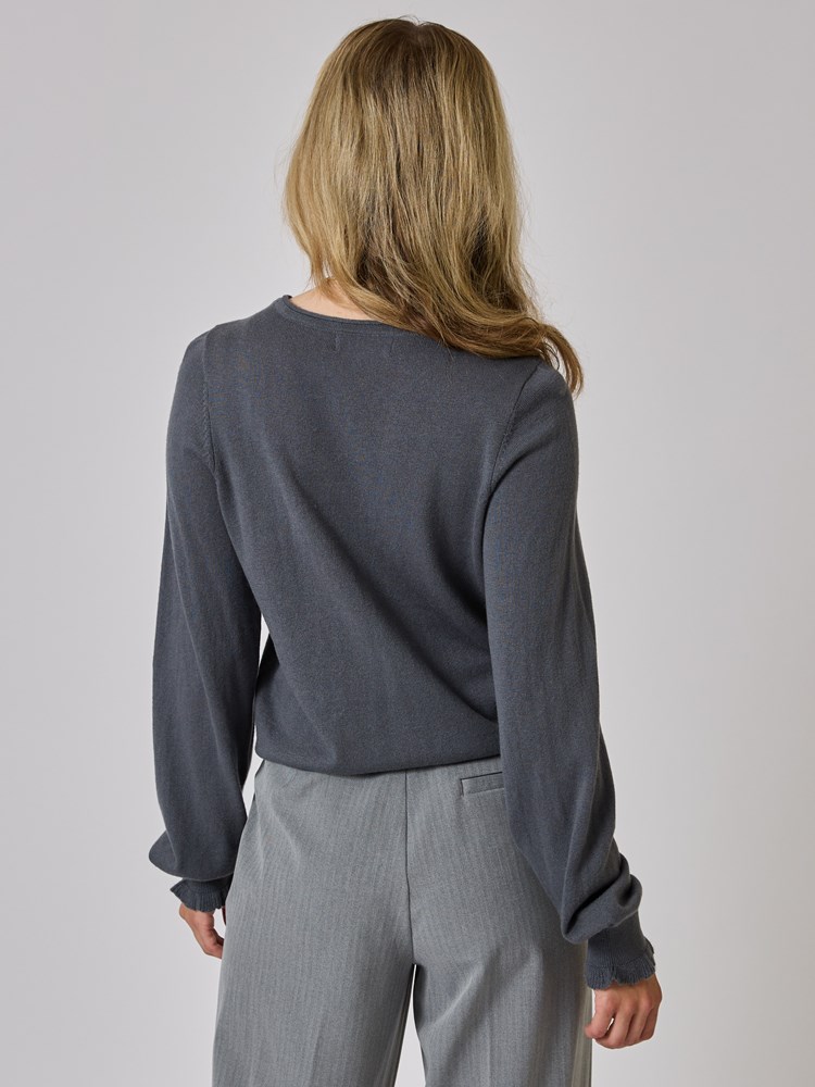 Helena genser 7508969_IGI-MELL-A24-Modell-Back_chn=vic_3138_Helena genser IGI_Helena genser IGI 7508969.jpg_Back||Back