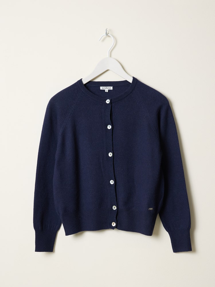 Maggie cardigan 7509136_EM6-JEANPAUL-W24-Front_6853_Maggie cardigan EM6_Maggie cardigan EM6 7509136.jpg_