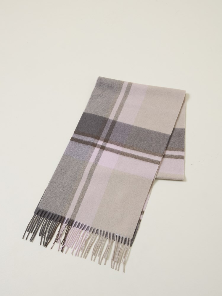 Olivia skjerf 7509429_I6W-JEANPAUL-A24-Front_848_Olivia skjerf_Olivia skjerf I6W_Olivia skjerf I6W 7509429.jpg_Front||Front