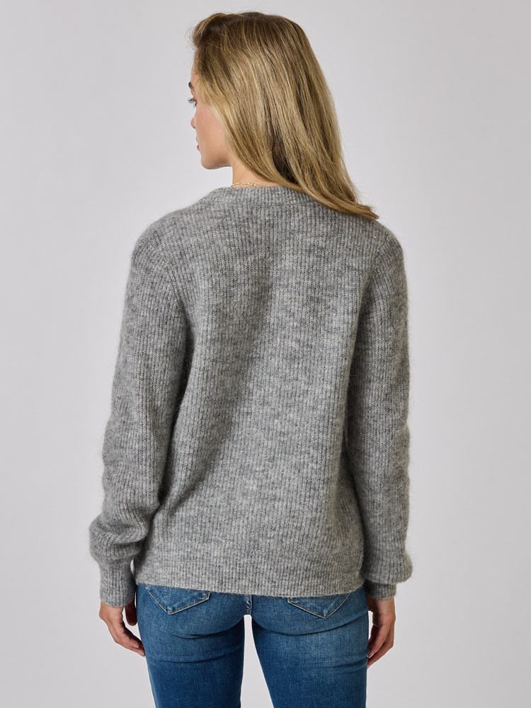Marion cardigan 7509478_IEB-MELL-A24-Modell-Back_chn=vic_9398_Marion cardigan IEB_Marion cardigan IEB 7509478.jpg_Back||Back