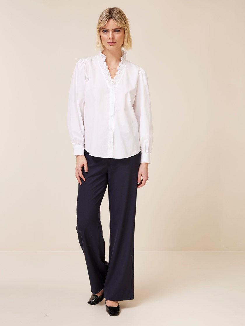7509486 O68 7509486_O68-JEANPAUL-A24-Front_6995_Belinda bluse O68_Belinda bluse O68 7509486.jpg_Front||Front