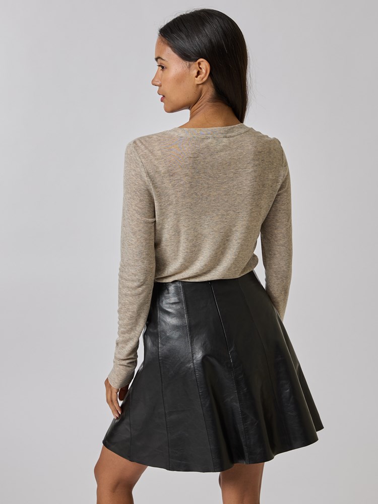Alice topp 7509542_AGP-BLU-A24-Modell-Back_chn=vic_3273_Alice topp AGP_Alice topp AGP 7509542.jpg_Back||Back
