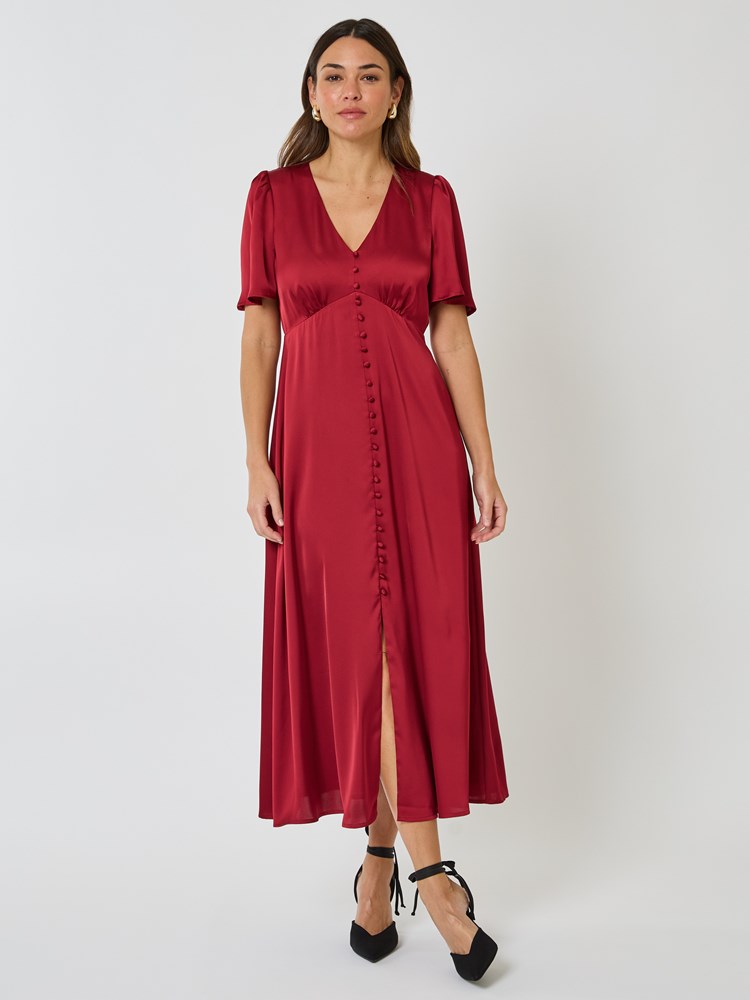 Evita kjole 7509677_K5L-MELL-W24-Modell-Front_chn=vic_2725_Evita kjole K5L_Evita kjole K5L 7509677.jpg_Front||Front