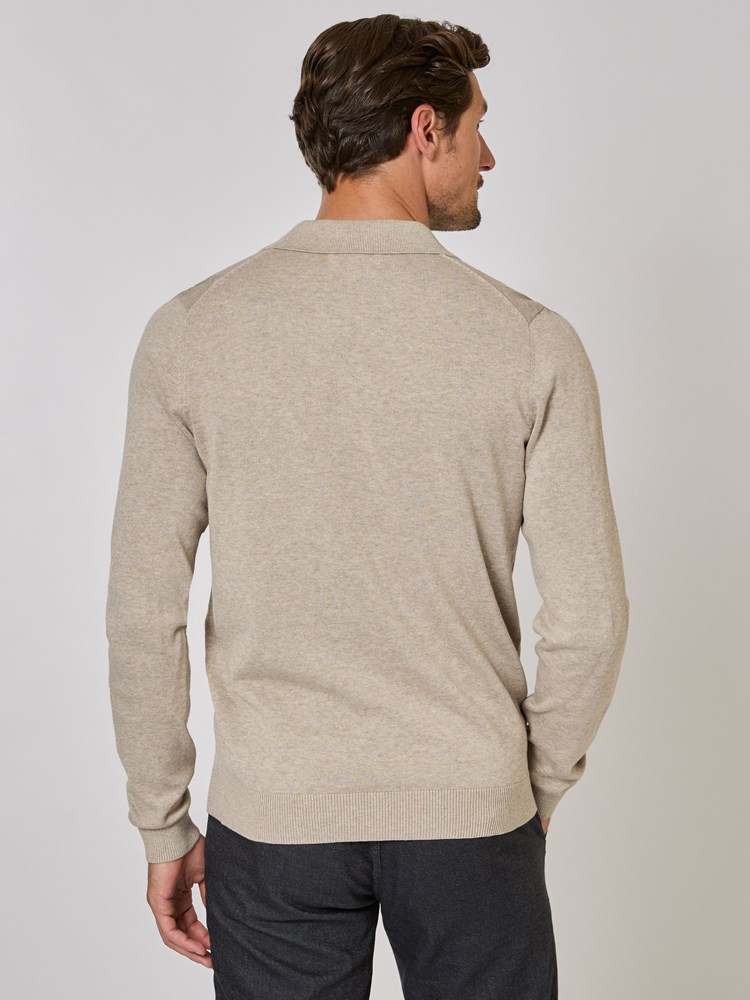 Dammers polo strikkegenser 7509700_R54-MRCAPUCHIN-A24-Modell-Back_chn=vic_8911_Dammers polo strikkegenser R54 7509700.jpg_Back||Back
