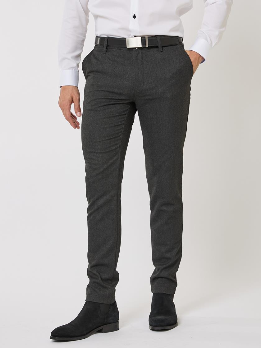Adam chinos IC9