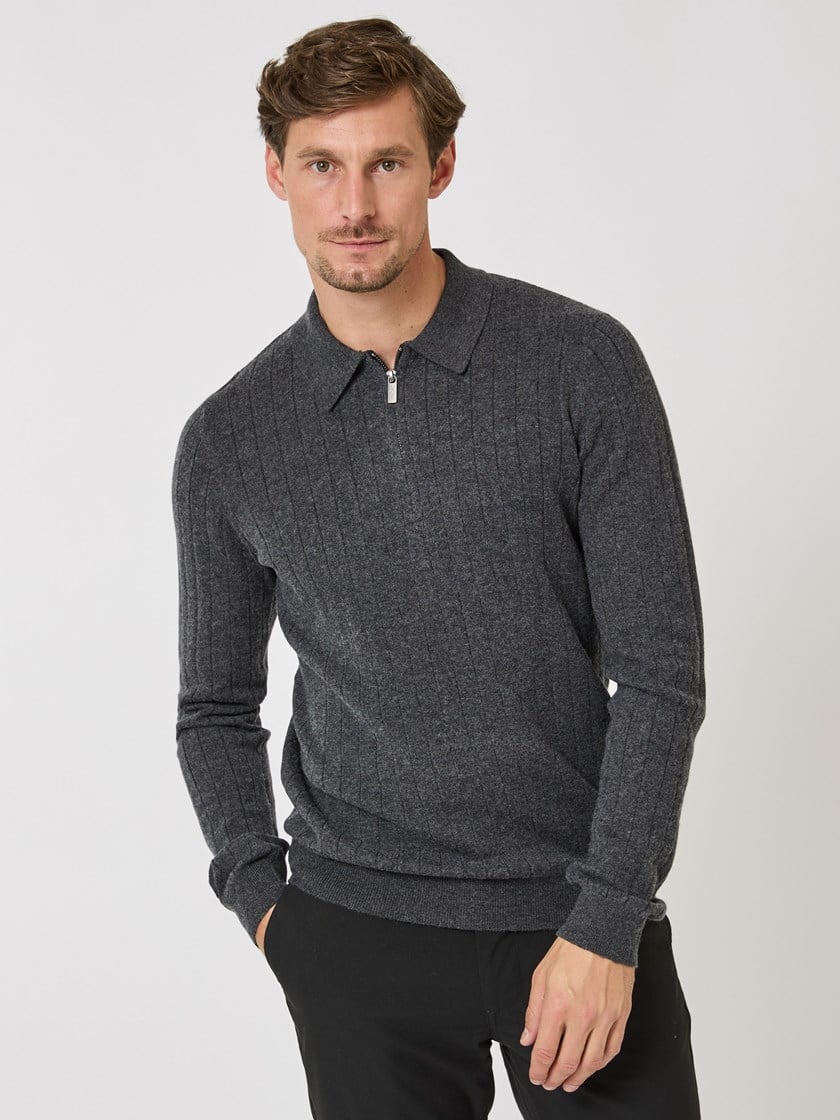 7509855 IC9 7509855_IC9-VESB-W24-Modell-Front_chn=vic_9520_Wolcott polo IC9.jpg_Front||Front