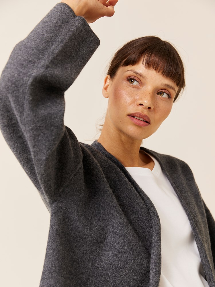 Penny ullcardigan 7509859_I7C-JEANPAUL-W24-Front_5761_Penny ullcardigan I7C_Penny ullcardigan I7C 7509859.jpg_Front||Front