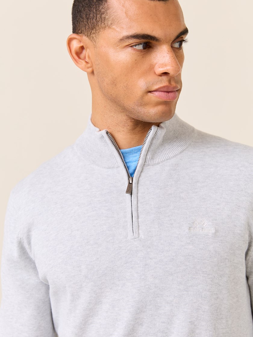 7509996 IFO 7509996_IFO-JEANPAUL-S25-Modell-Front_4945_Gerard zipneck IFO.jpg_Front||Front