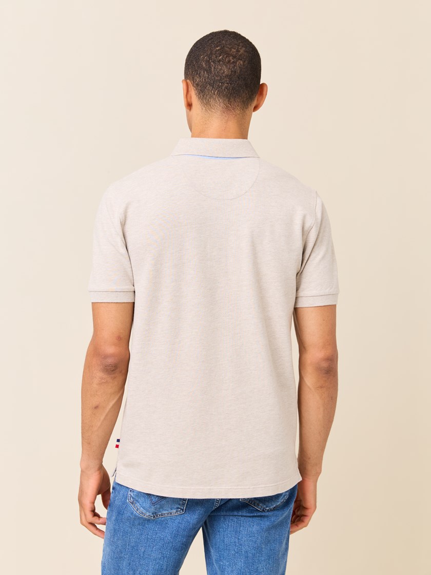 7510003 I4C 7510003_I4C-JEANPAUL-S25-Modell-Front_1761_Mitch pique I4C.jpg_Front