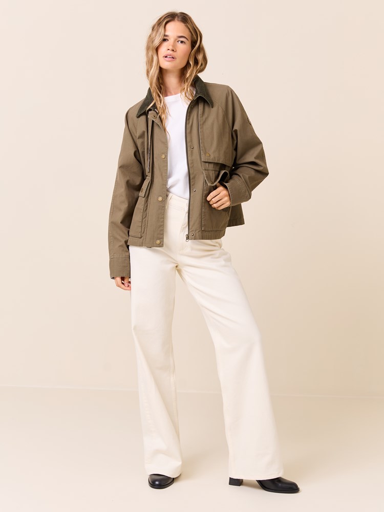 Babette utility jakke 7510065_GOY-JEANPAUL-S25-Modell-Front_869_Babette utility jakke GOY_Babette utility jakke GOY 7510065.jpg_Front||Front