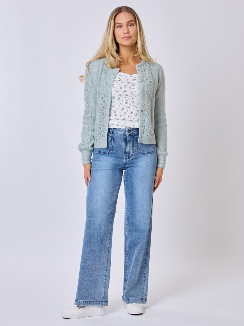 7510117 D06 7510117_D06-MELL-S25-Modell-Front_chn=vic_3949_Wilma jeans D06.jpg_Front||Front