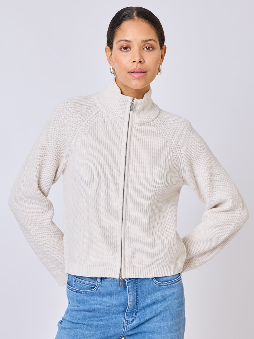 7510249 O79 7510249_O79-DONNA-S25-Front_7593_Camden cardigan.jpg_Front||Front