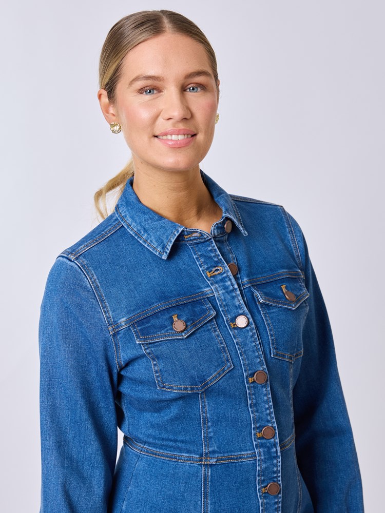 Bianca denim kjole 7510318_DAA-MELL-S25-details_chn=vic_8683_Bianca denim kjole DAA_Bianca denim kjole DAA 7510318.jpg_