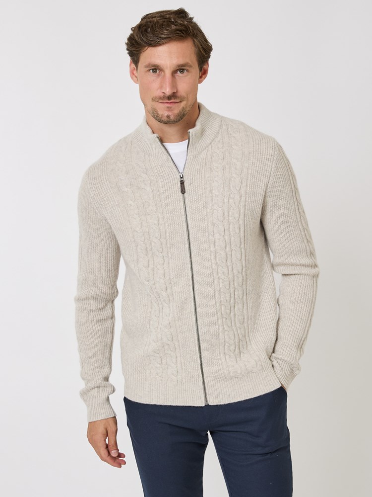 Ruthless cardigan 7510354_I4C-VESB-W24-Modell-Front_chn=vic_2880_Ruthless cardigan I4C_Ruthless cardigan I4C 7510354.jpg_Front||Front