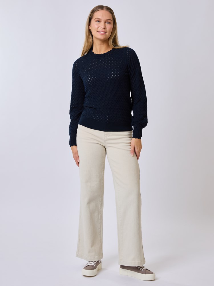 Germaine genser 7510360_EM6-MELL-S25-Modell-Front_chn=vic_1090_Germaine genser EM6_Germaine genser EM6 7510360.jpg_Front