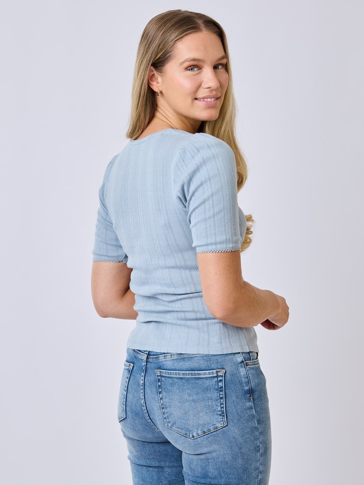 Bijoux topp 7510372_I5M-MELL-S25-Modell-Back_chn=vic_6130_Bijoux topp I5M_Bijoux topp I5M 7510372.jpg_Back