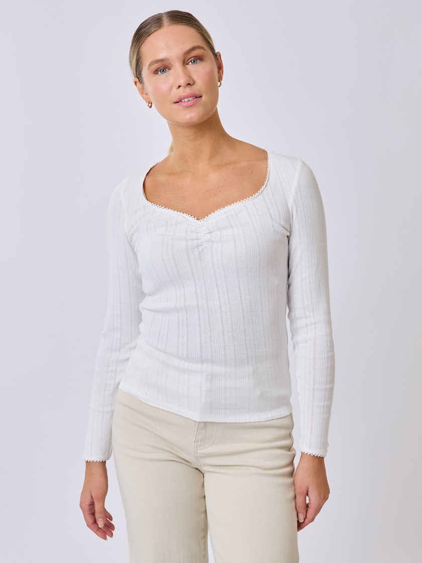 7510373 O79 7510373_O79-MELL-S25-Modell-Front_chn=vic_6805_Babette topp O79.jpg_Front