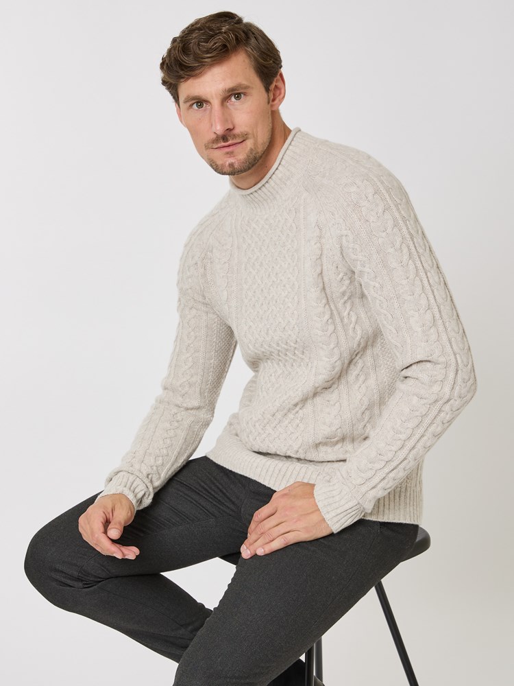 Arthur genser 7510382_I4C-VESB-W24-Modell-Front_chn=vic_1017_Arthur genser I4C_Arthur genser I4C 7510382.jpg_Front||Front