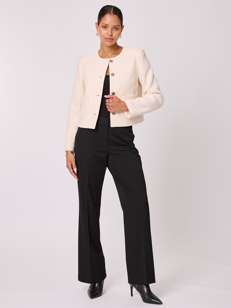 Malene jakke 7510394_O79-BLU-A25-Modell-Front_chn=vic_1829.jpg_Front||Front