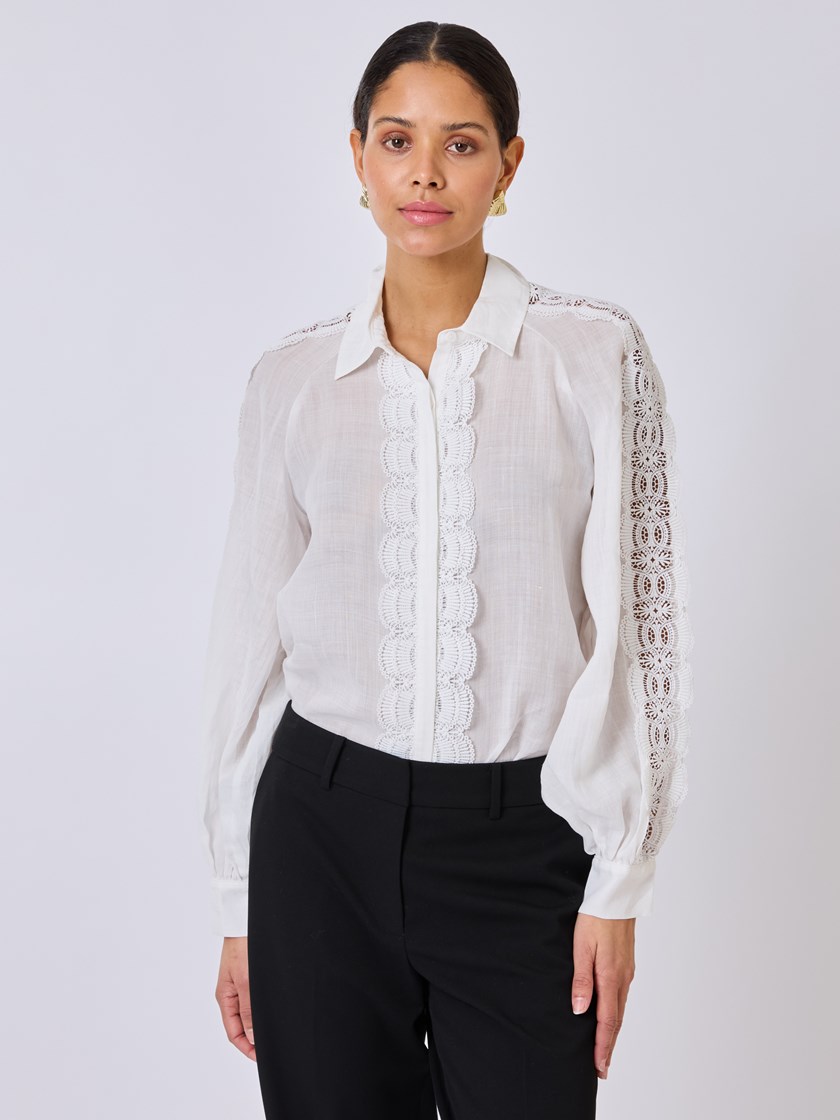 7510398 O79 7510398_O79-BLU-S25-Modell-Front_chn=vic_6713_Tone bluse O79.jpg_Front||Front