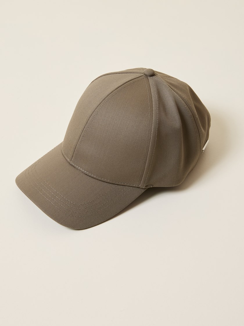 7510669 AFP 7510669_AFP-JEANPAUL-S25-Front_2714_Carlos ullcap_Carlos ullcap AFP.jpg_Front||Front